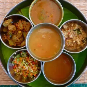 Inspiring guided meditation with a meal