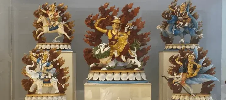 Dorje-Shugden-1 Dorje Shugden and retinue